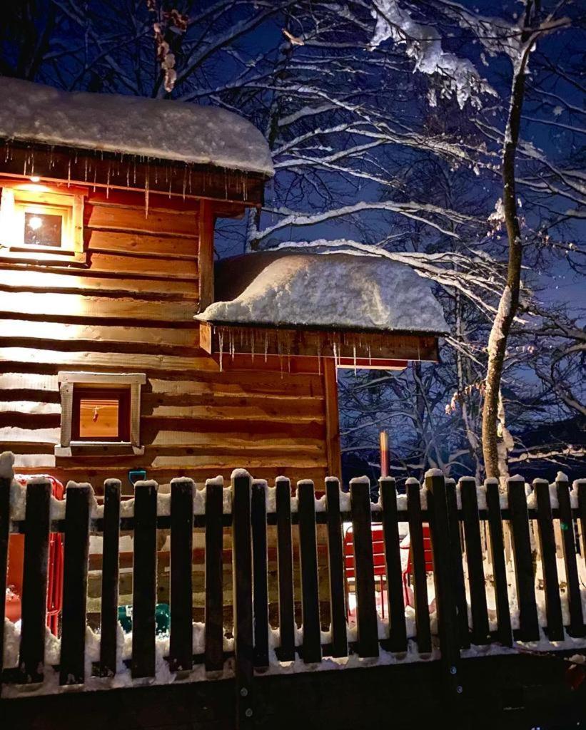 La-Haut Cabanes Perchees La Thuile 외부 사진